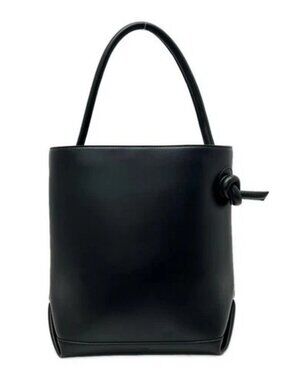 VASIC Patti VC-4505-319-HA Black Leather Shoulder Bag